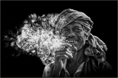Le fumeur/Indes Orissa - michel bailly