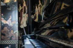 le son de piano avec le paravant japonais / Walter